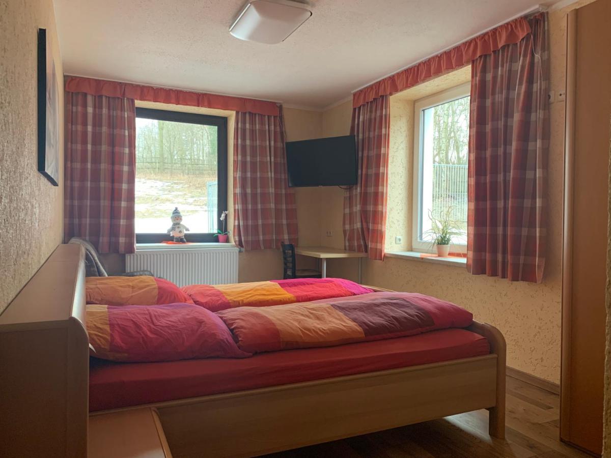 Pension Poehlbergblick Annaberg Bagian luar foto
